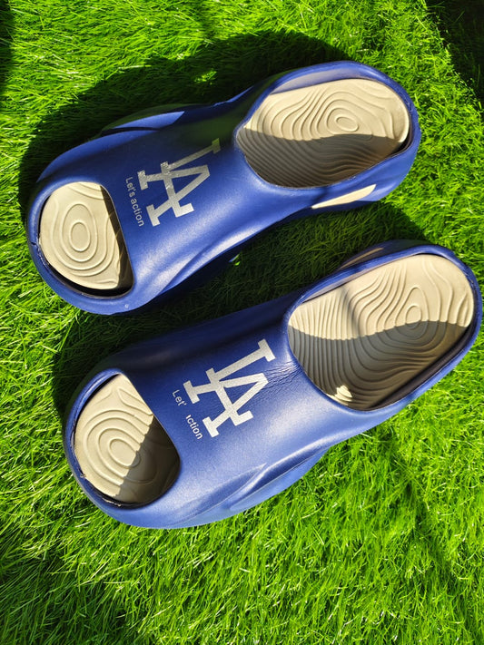 LA Slides