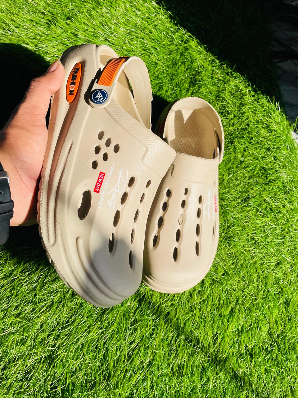 Closed-Toe Sandals (Crocs)